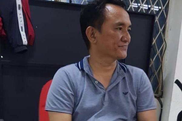 Dilepas Polisi, Andi Arief : For All Terutama Cebong, Saya Tidak Tersangka