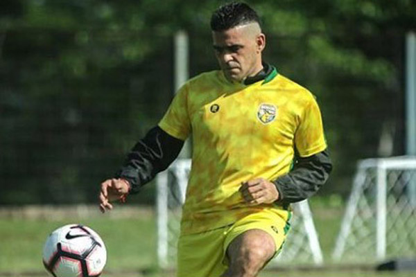 Cristian Gonzales Gabung Bogor FC