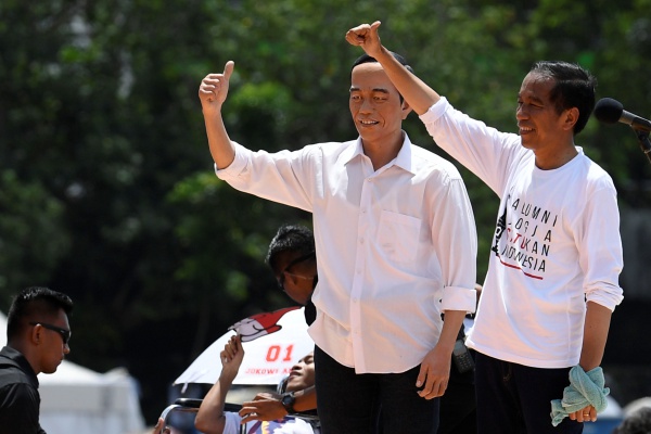 Jokowi Sedih Mendengar Fitnah Larangan Azan