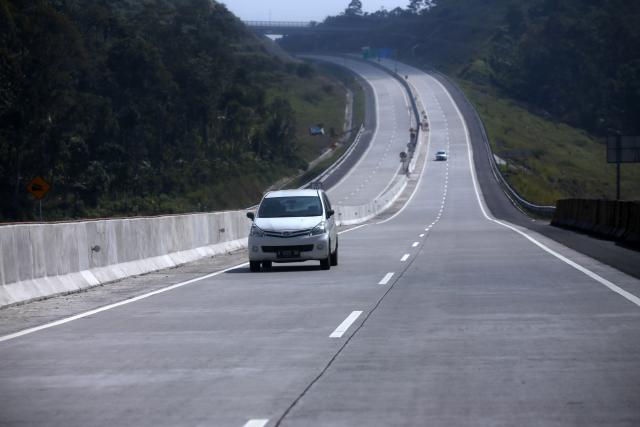 Jalan Tol di Kalimantan Selatan Beroperasi 2020
