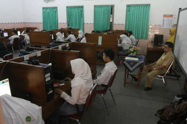 Menkominfo Tegaskan Pemerintah Wajib Sediakan Akses Internet