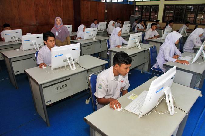 UN 2019: Kemendikbud Klaim Tingkat Kesulitan UN Tidak Berubah