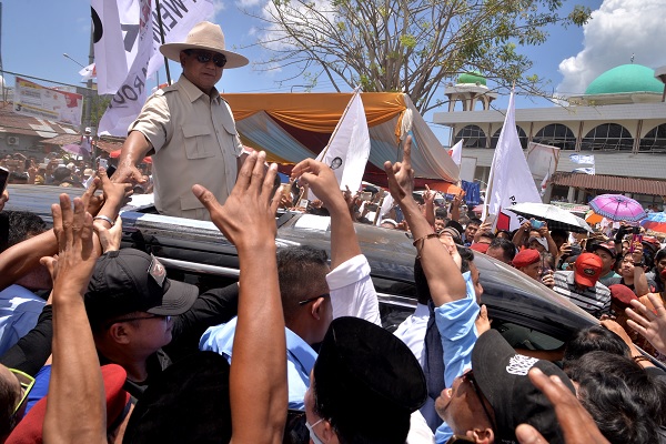 Prabowo Berjanji Berdiri di Atas Semua Golongan