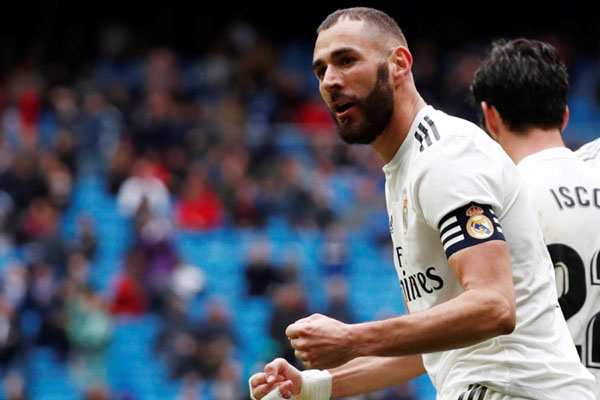 Real Madrid Tundukkan Eibar Berkat Brace Benzema