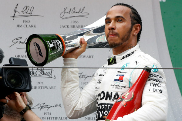 F1 GP China: Hamilton Jadi yang Tercepat & Kian Kokoh di Puncak Klasemen