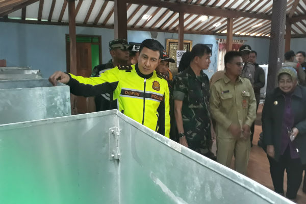 Sidak ke TPS di Gunungkidul, Kapolda DIY Kagum dengan Semangat Gotong Royong Warga