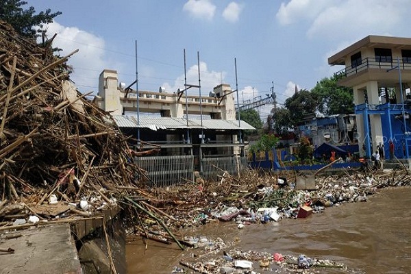 Jakarta Dikepung Banjir, Ini Tanggapan Anies Terkait Penyebabnya…