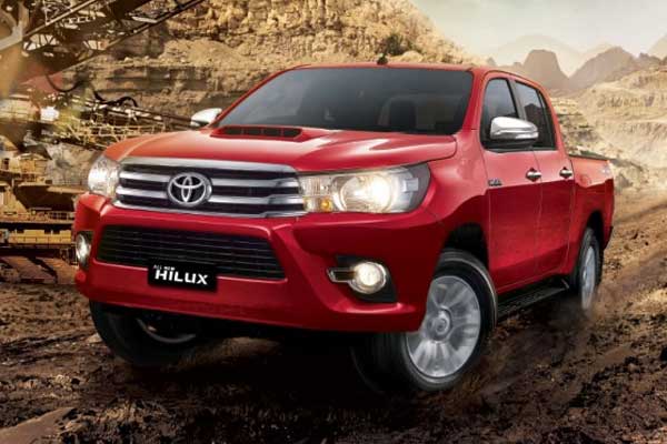 Hilux Kuasai 30% Pasar Mobil Kabin Ganda, Toyota Layani Konsumen Mobil Niaga