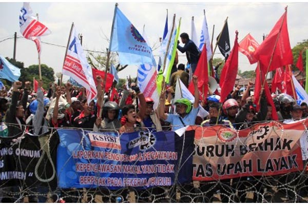 50.000 Orang Bakal Peringati Hari buruh di Senayan, Prabowo Dipastikan Hadir