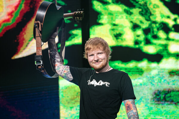 Gara-Gara Ini, Ed Sheeran Meminta Maaf ke Audiens Indonesia 