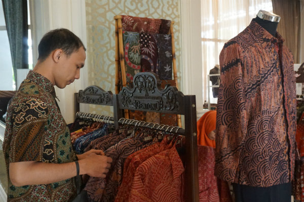 Grand Keisha Rayakan HUT dengan Bazaar Batik