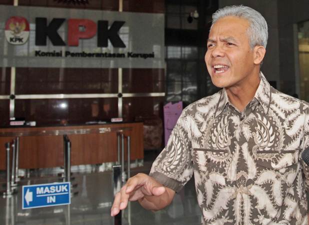 Ganjar Pranowo Berkeras Tak Kecipratan Duit Korupsi KTP-el