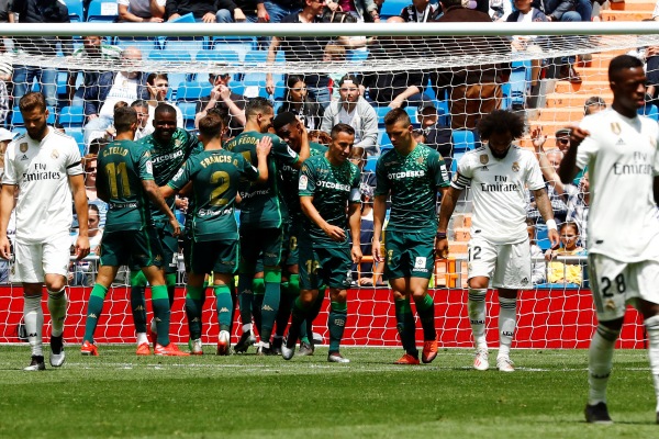 Real Madrid Menutup Musim dengan Kekalahan di Santiago Bernabeu