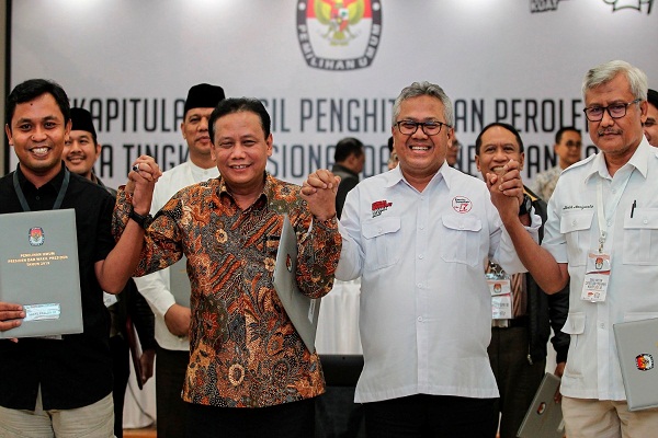 KPU Tetapkan Jokowi Pemenang, BPN Tolak Hasil Rekapitulasi Suara