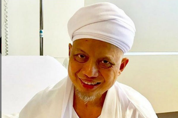 Jenazah Ustaz Arifin Ilham Disalatkan di Masjid Al Munawar Penang Malaysia