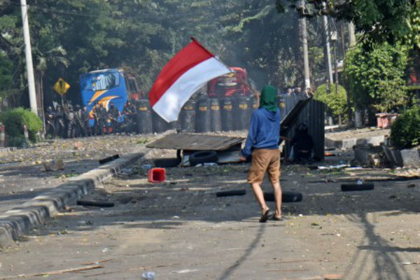 Sudah 737 Orang Terluka Akibat Rusuh Jakarta