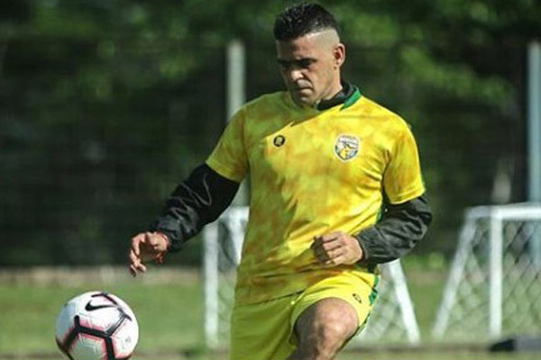 PSIM Berharap Banyak kepada Cristian Gonzales