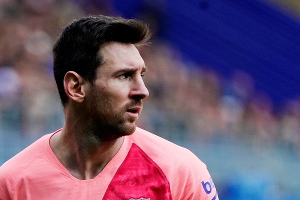Messi Akhiri Puasa Hadiri Jumpa Pers Selama 4 Tahun