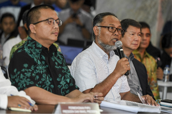 Tim Prabowo – Sandi Serahkan 51 Bukti Gugatan Sengketa Pilpres ke MK