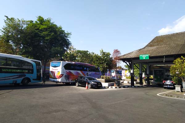 Terminal Jombor Mulai Ramai Penumpang