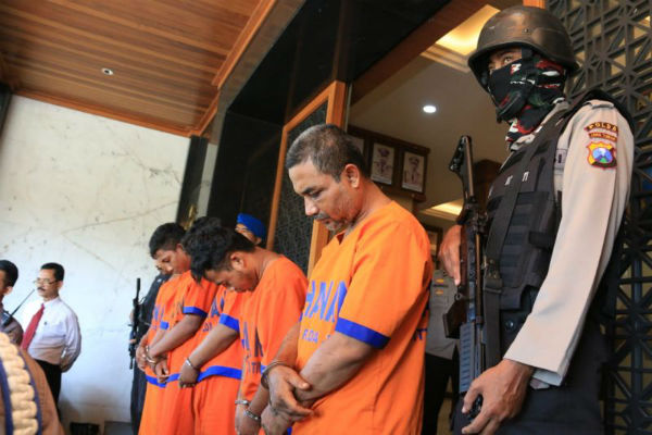  Polda Jatim Sudah Tangkap Tiga dari Lima Habib Pembakar Polsek Tambelangan Sampang