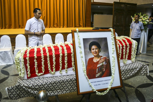  Jaya Suprana: Wafatnya Bu Ani 