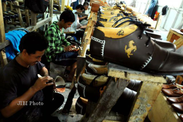 Mengulik Sejarah Sentra Industri Sepatu Cibaduyut 