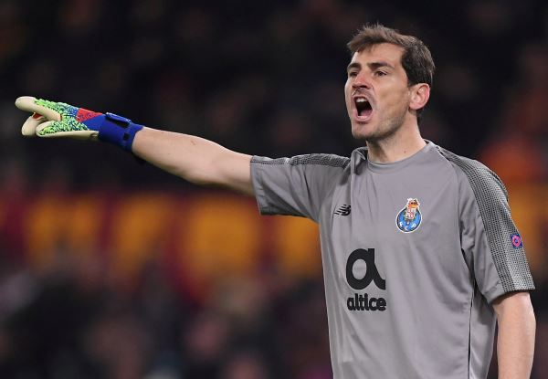 Iker Casillas Membantah Gantung Sepatu