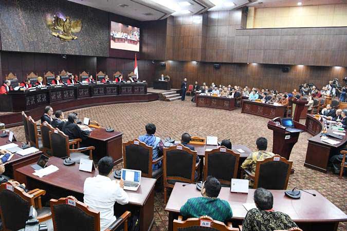 Sidang MK Masih Berlangsung, Prabowo-Sandi Sudah Menyebut Kegagalan Utama Jawaban KPU dan Jokowi-Amin