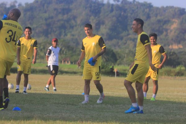 Gelandang Bhayangkara FC Ini Ingin Cetak Hattrick ke Gawang PSS