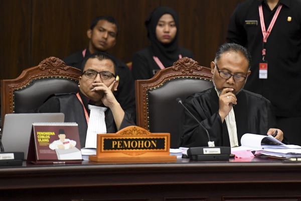 Denny Indrayana Mengaku Pernah Daftar Jadi Kuasa Hukum KPU, tetapi Gagal