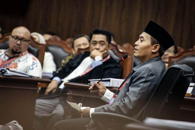 Sidang MK: Saksi Jokowi-Amin Tak Kalah Lucu dari Saksi Prabowo-Sandi, Ini Buktinya
