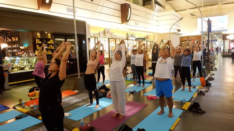 Hari Yoga Sedunia, Begini Potret Rangkaian Kegiatannya di Indonesia