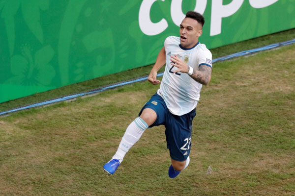 Argentina, Uruguay, & Peru ke Perempat Final Copa America Berkat Kolombia