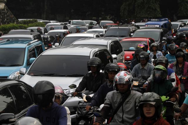 PENELITIAN TERBARU : Jakarta Macet, Indonesia Rugi Ratusan Triliun
