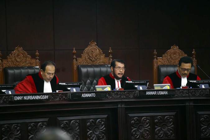 Hakim MK Menilai Bukti Soal Dalil Ketidaknetralan ASN di Pilpres 2019 Tidak Meyakinkan