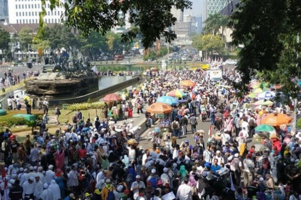 Sudah Dilarang Prabowo, Ketua PA 212 Mengaku Sulit Mencegah Berkumpulnya Massa Saat Putusan MK