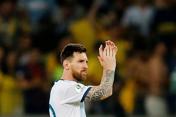 Berulang Kali Gagal Bersama Argentina, Messi Tak Mau Pensiun