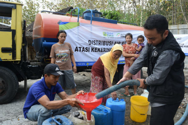 ACT Salurkan 15.000 Liter Air Bersih ke Lokasi Kekeringan