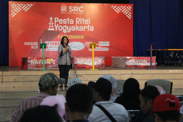 SRC Gelar Pesta Ritel Yogyakarta di UGM