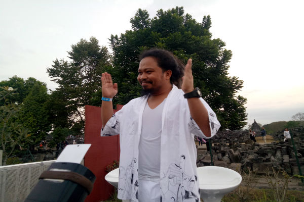 Is Pusakata Eks Payung Teduh Akan Luncurkan Album Baru