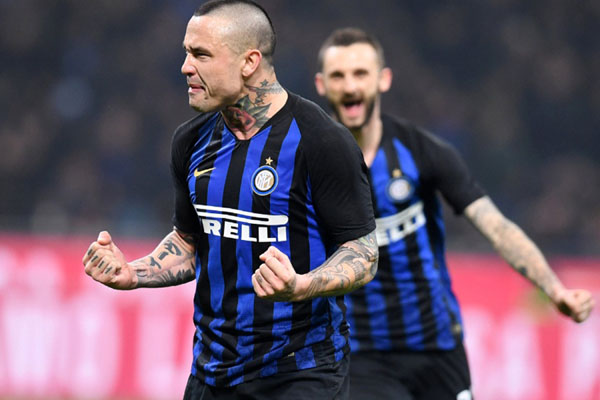Radja Nainggolan & Mauro Icardi Dipersilakan Pergi dari Inter Milan