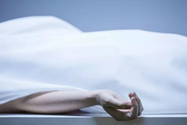 Sudah Divonis Mati oleh Dokter, Pria Ini Tiba-Tiba Bangun Jelang Pemakaman