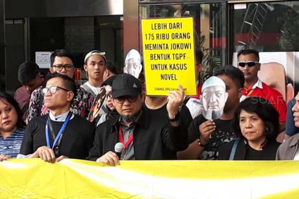 Andalkan Polisi Tak Berhasil, Jokowi Diminta Ambil Alih Kasus Penyiraman Air Keras Novel Baswedan