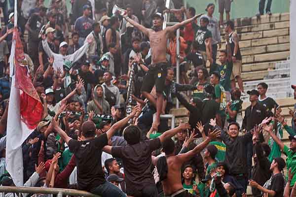PSS Vs Persebaya: Panpel Larang Bonek Datang ke Stadion Maguwoharjo