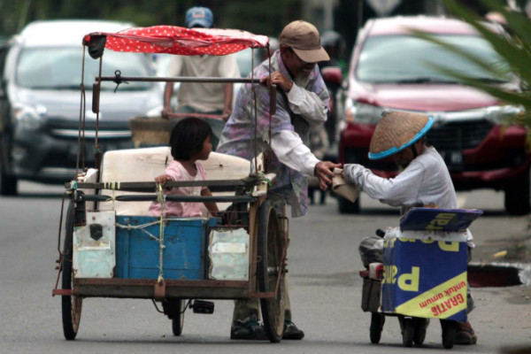 Wow, Dalam Enam Bulan, Warga Miskin di Jateng Berkurang 124.200 Orang