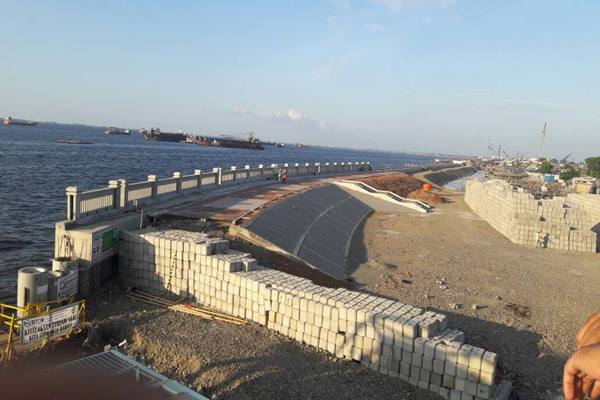 Pemerintah Kaji Rencana Pembangunan Jalan Tol di Atas Tanggul Teluk Jakarta