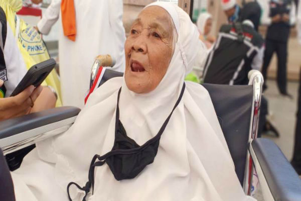 Kisah Nenek Tayo Tunaikan Haji di Usia 105 Tahun