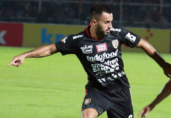 Pelatih Ubah Formasi di Babak II, PSS Bisa Imbangi Bali United tetapi Sudah Terlambat