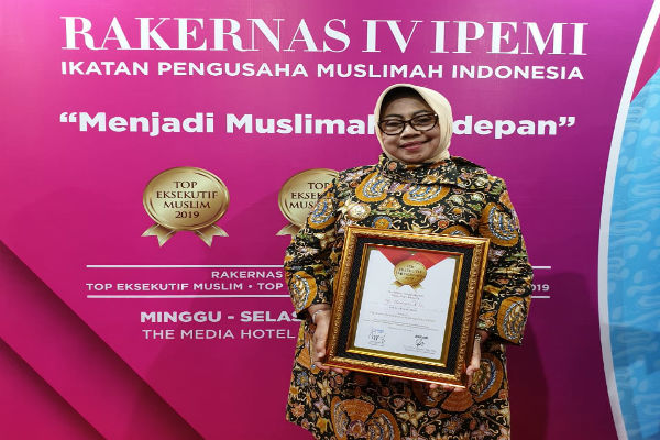 Selamat! Bupati Gunungkidul Raih Penghargaan Top Eksekutif Muslimah 2019 Bidang Pemerintahan
